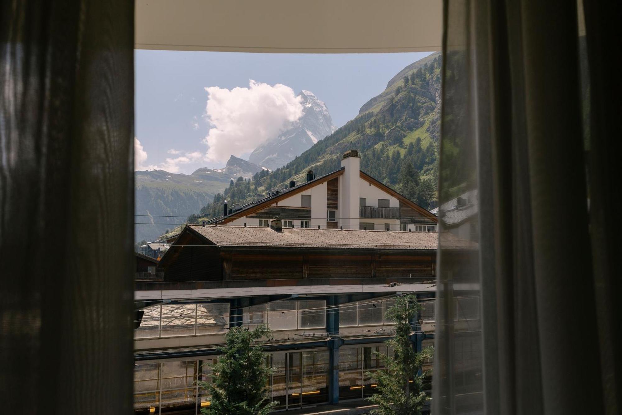 Schloss Zermatt - Cbd & Adaptogenic Spa And Sport Hotel Ngoại thất bức ảnh