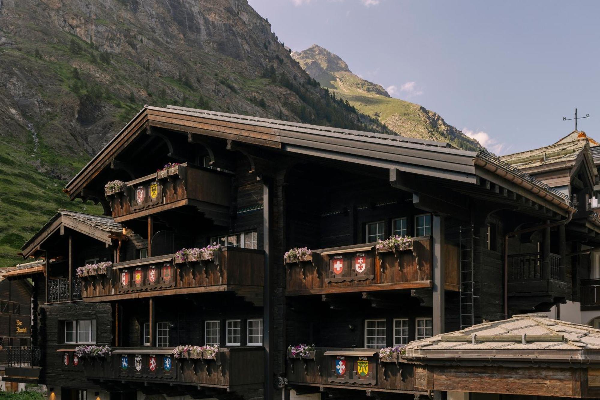 Schloss Zermatt - Cbd & Adaptogenic Spa And Sport Hotel Ngoại thất bức ảnh