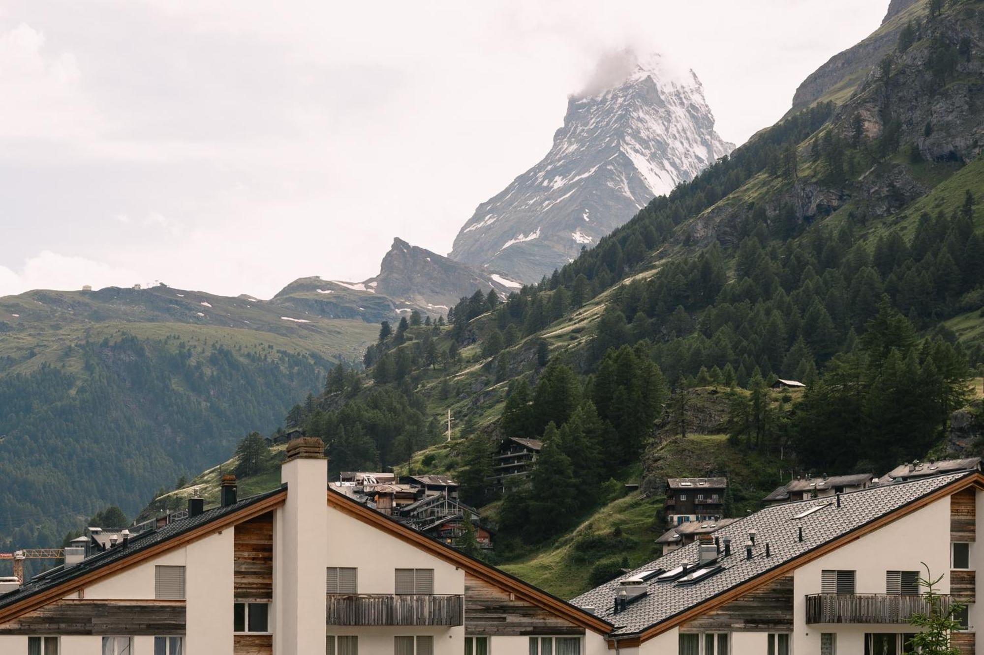 Schloss Zermatt - Cbd & Adaptogenic Spa And Sport Hotel Ngoại thất bức ảnh
